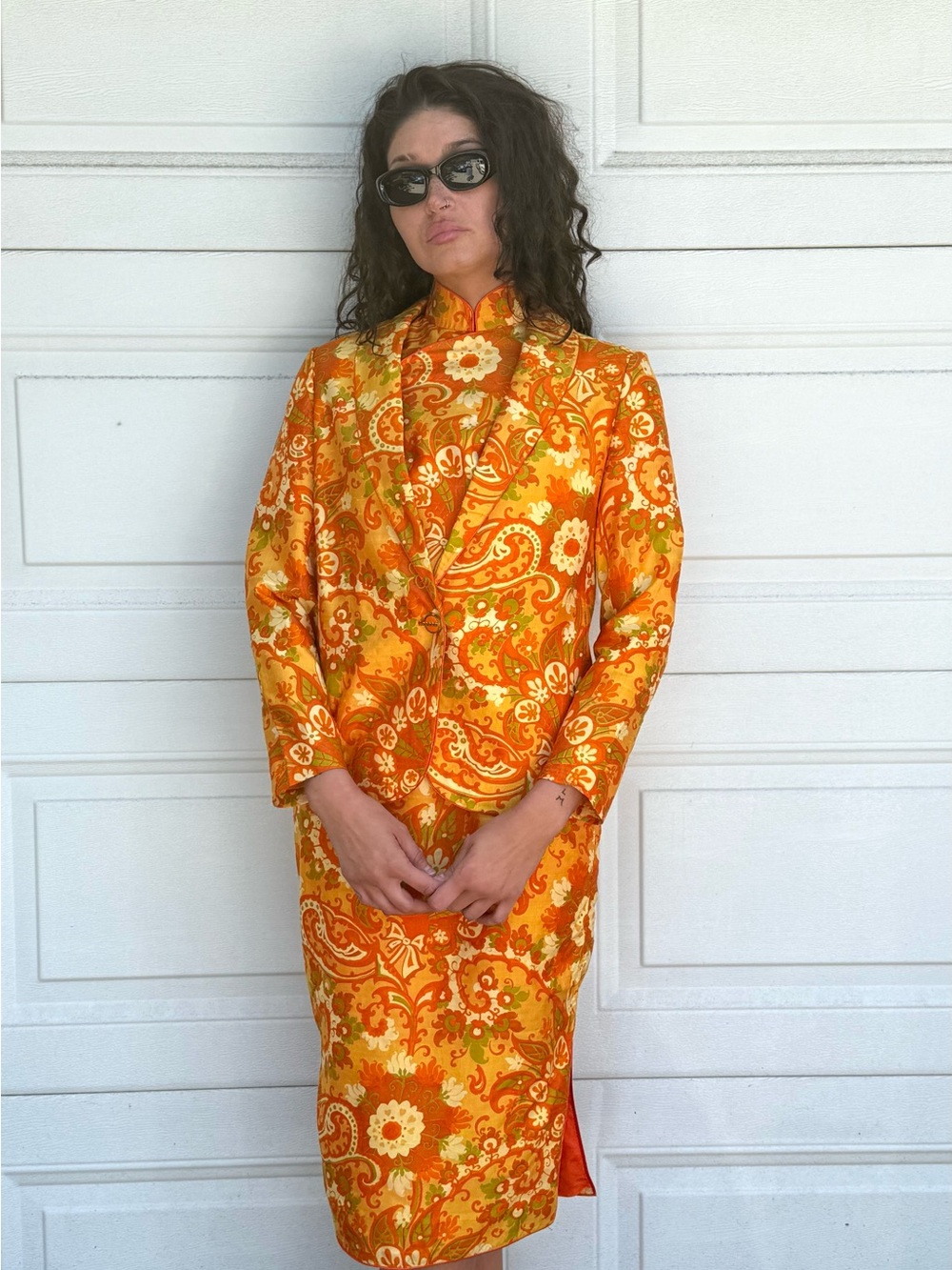 Vintage 60s Orange Raw Silk Floral Midi Dress Cheongsam with Jacket - Picture 5 of 17